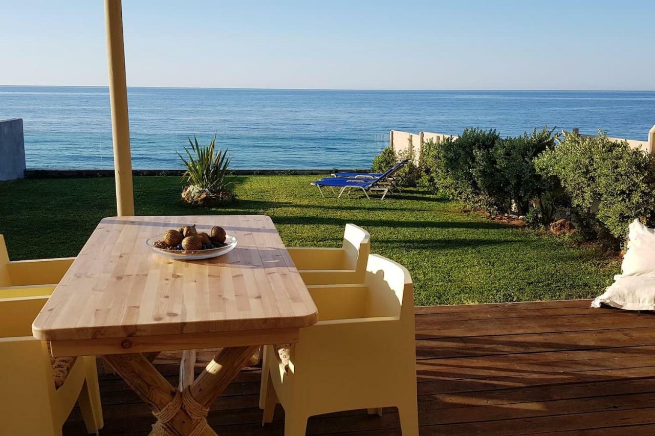 Nautilus House Vila Stalos Exterior foto